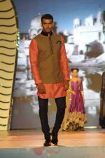 at Manish malhotra show for save n empower the girl child cause by lilavati hospital in Mumbai on 5th Feb 2014